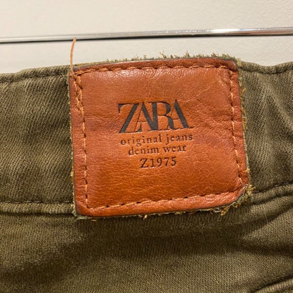 Zara skinny army green jean - size 40 - Picture 3 of 6